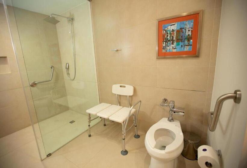 اتاق استاندارد با تخت بزرگ برای معلولان, Metria