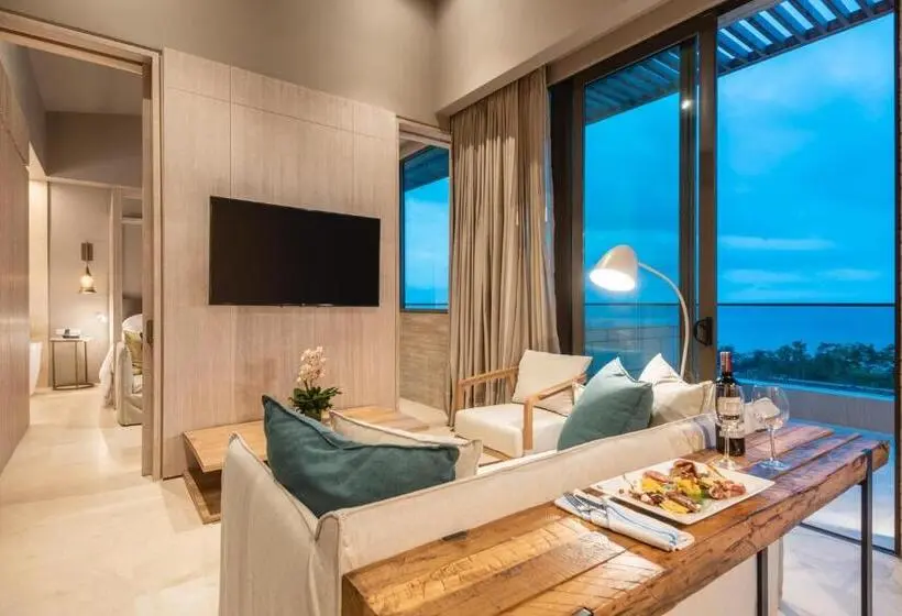 スイート, Sofitel Barú Calablanca