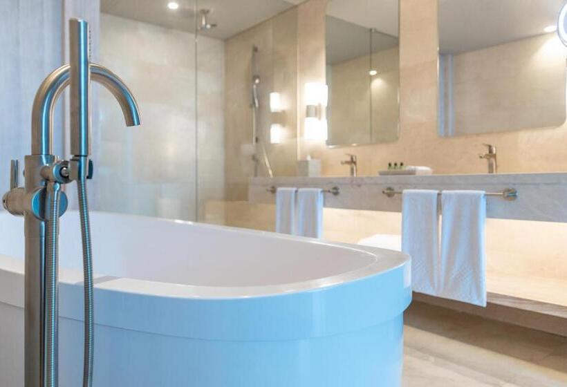 جناح جونيور, Sofitel Barú Calablanca