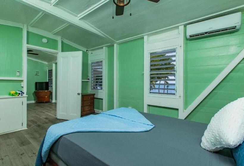 سوئیت 2 خوابه, Victoria House