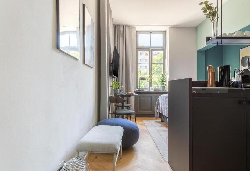 جناح, Limehome Rottenburg Am Neckar Poststraße