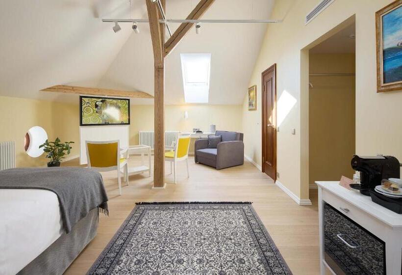 اتاق بزرگ با دسترسی به اسپا, Schloss Fellin Boutique Hotel And Spa