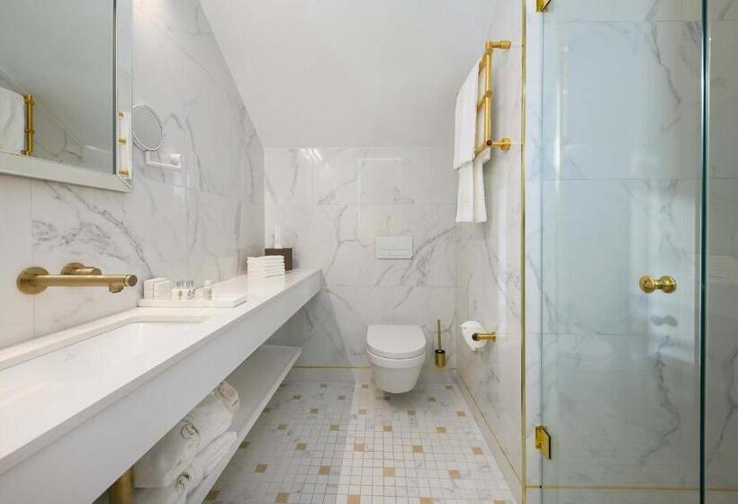 اتاق بزرگ با دسترسی به اسپا, Schloss Fellin Boutique Hotel And Spa