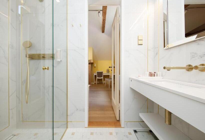 اتاق بزرگ با دسترسی به اسپا, Schloss Fellin Boutique Hotel And Spa