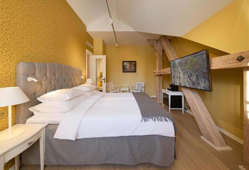 اتاق بزرگ با دسترسی به اسپا, Schloss Fellin Boutique Hotel And Spa
