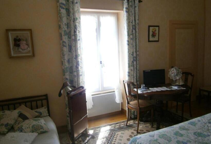 غرفة قياسية, Logis La Folie