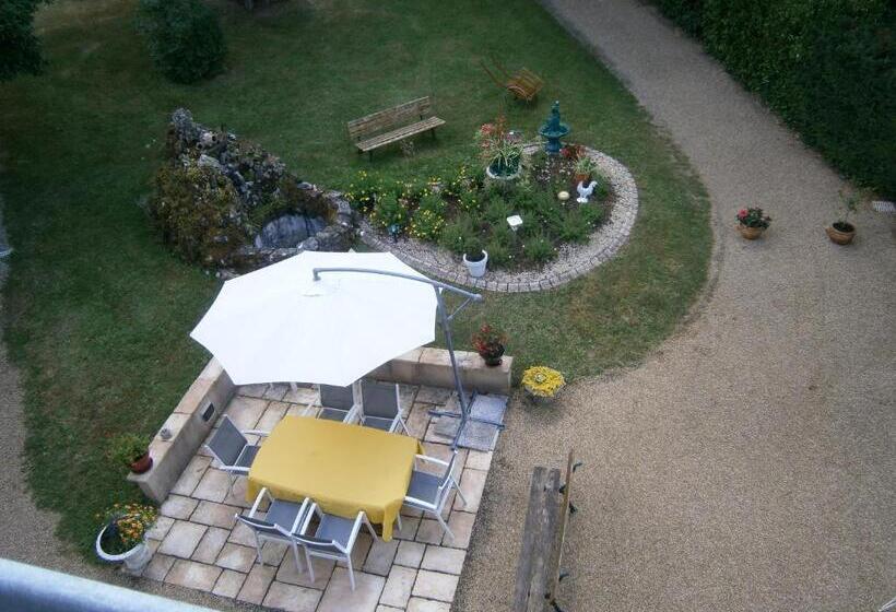 غرفة قياسية, Logis La Folie