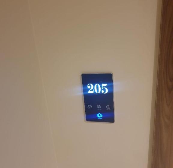 غرفة ديلوكس مطلة على المدينة, المهيدب للوحدات السكنيه   البوادي