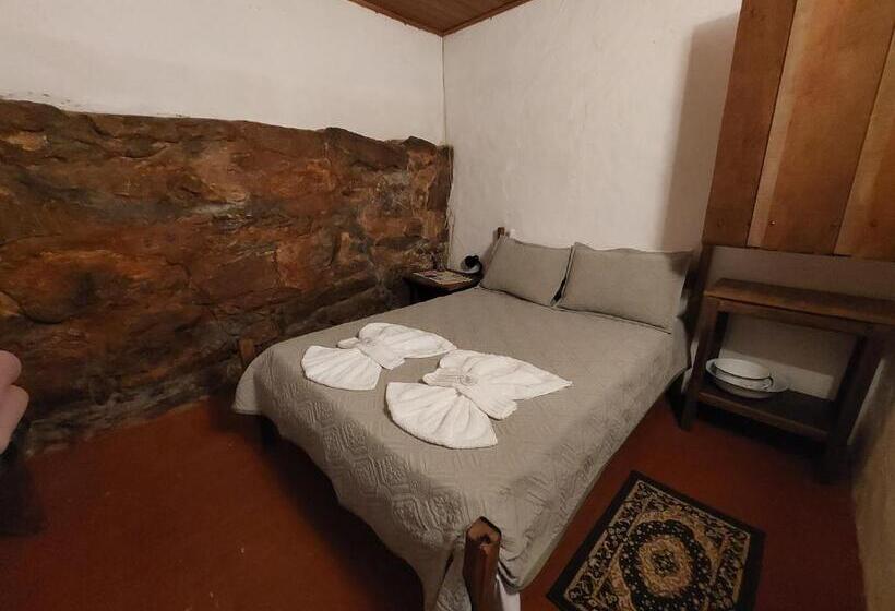 غرفة قياسية مع حمام خارجي, Fazenda Da Roseta   Turismo Rural E Passeios A Cavalo