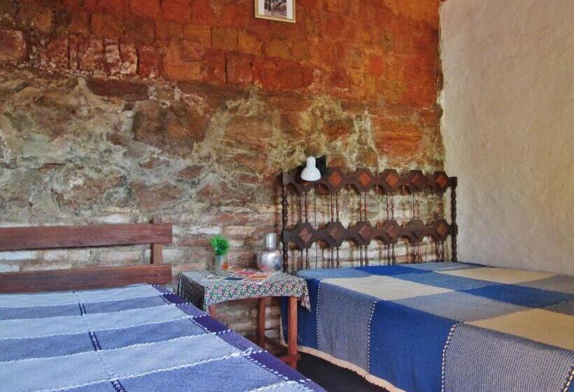 Standard room with outdoor bath, Fazenda Da Roseta   Turismo Rural E Passeios A Cavalo