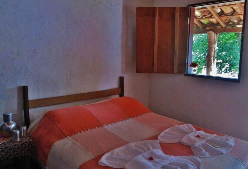 غرفة قياسية مع حمام خارجي, Fazenda Da Roseta   Turismo Rural E Passeios A Cavalo