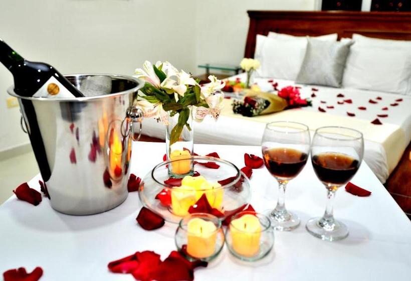 Family Suite, La Gran Esquina