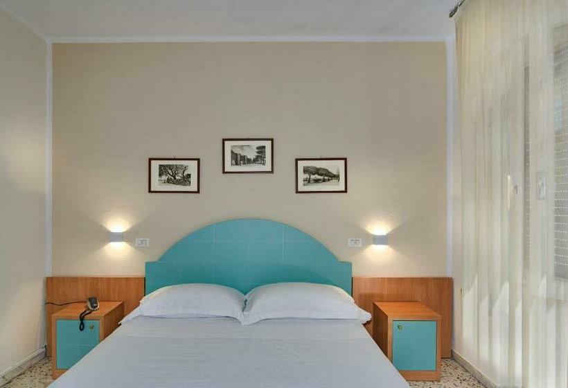 标准三人间, Stella D Italia