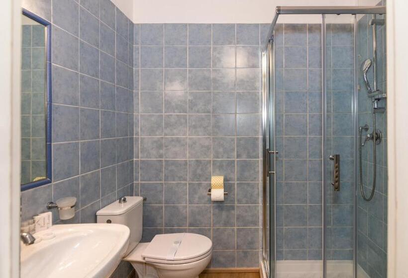 四人标准间, Stella D Italia