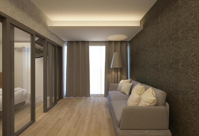 Люкс Повышенной Комфортности, Zone Hotel Ipoh