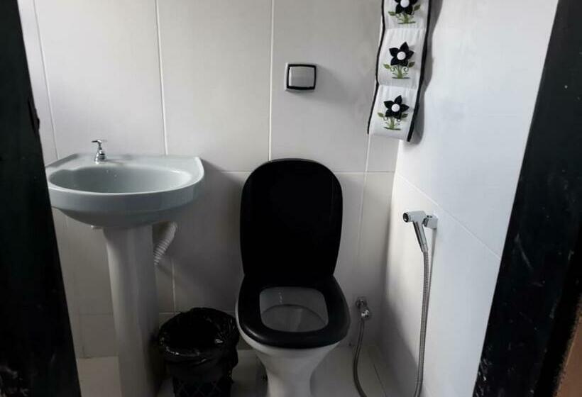 اتاق خانوادگی, Pousada E Hostel Monalisa