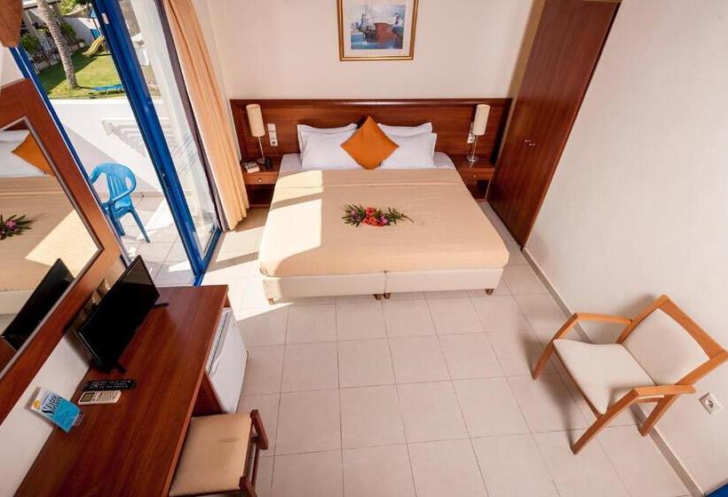 Семейный Номер Superior, Adelais