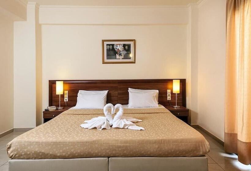 Номер Superior, Adelais