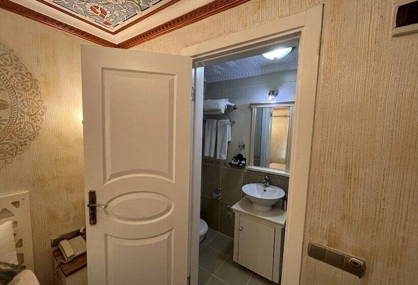 Pokój Standard Jednoosobowy, Aldem