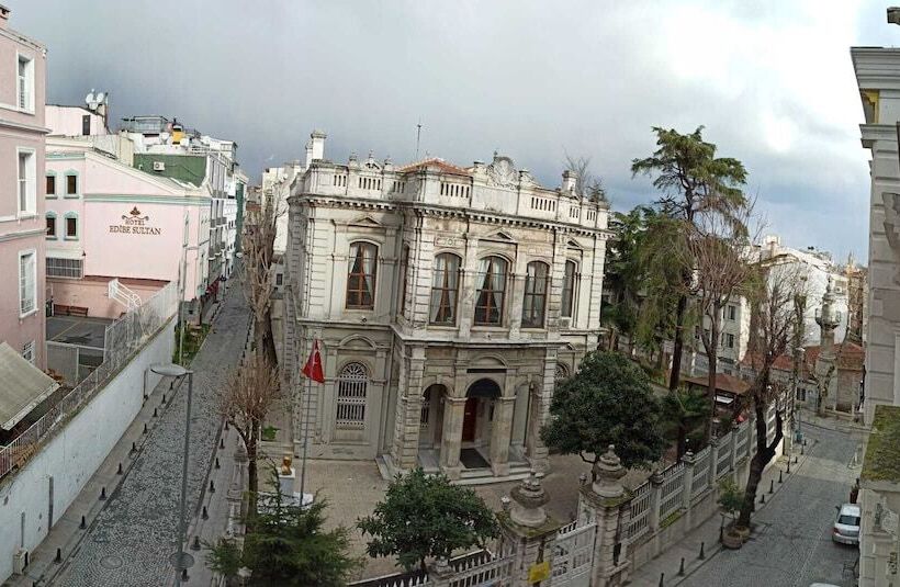 Pokój Standard, Aldem