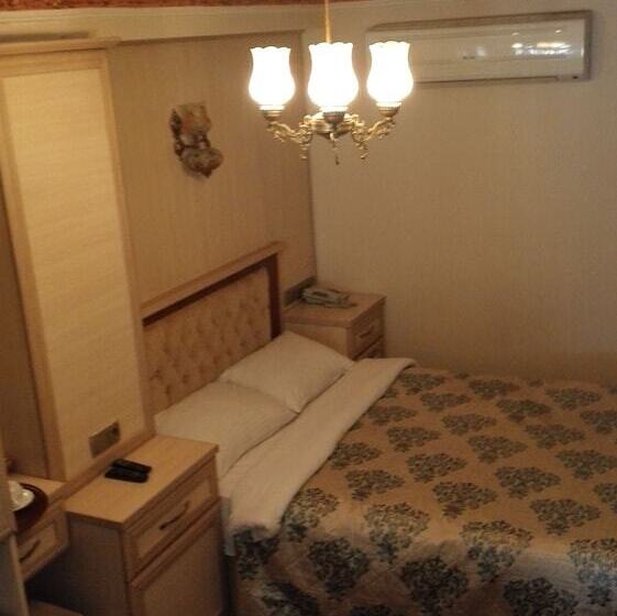 Pokój Rodzinny, Aldem