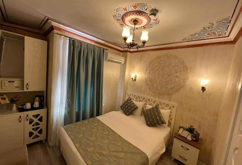 اتاق اکونومی, Aldem