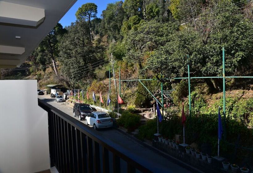 غرفة قياسية رباعية, Asia Spa Resort