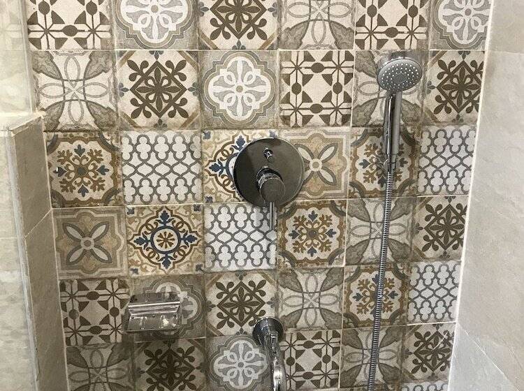 جناح جونيور, Asia Spa Resort