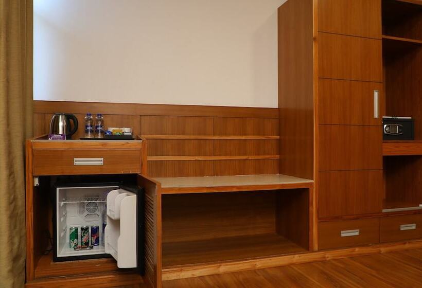 جناح جونيور, Asia Spa Resort