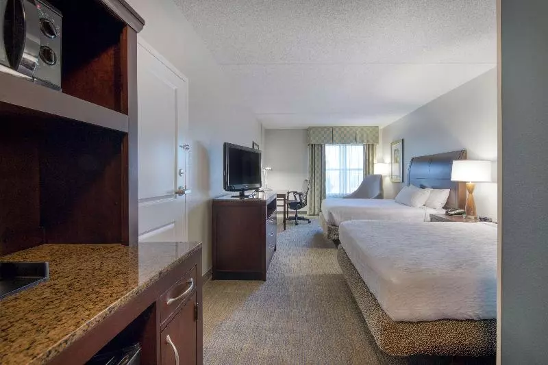 キングサイズベッドのスイートルーム, Hilton Garden Inn Durham Southpoint