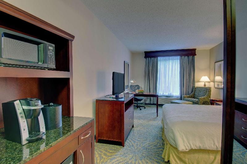 غرفة قياسية سرير كينج, Hilton Garden Inn Norwalk
