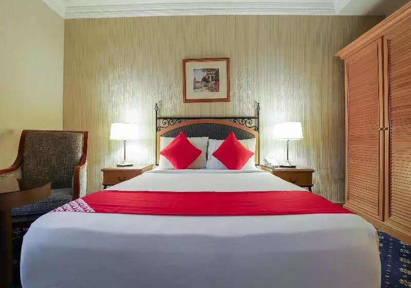 سوئیت با تخت بزرگ, Holiday Inn Express Hotel & Suites Greensboro East, An Ihg