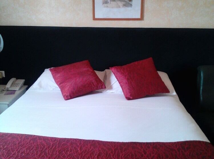 اتاق استاندارد با چشمانداز شهر, Le Relais