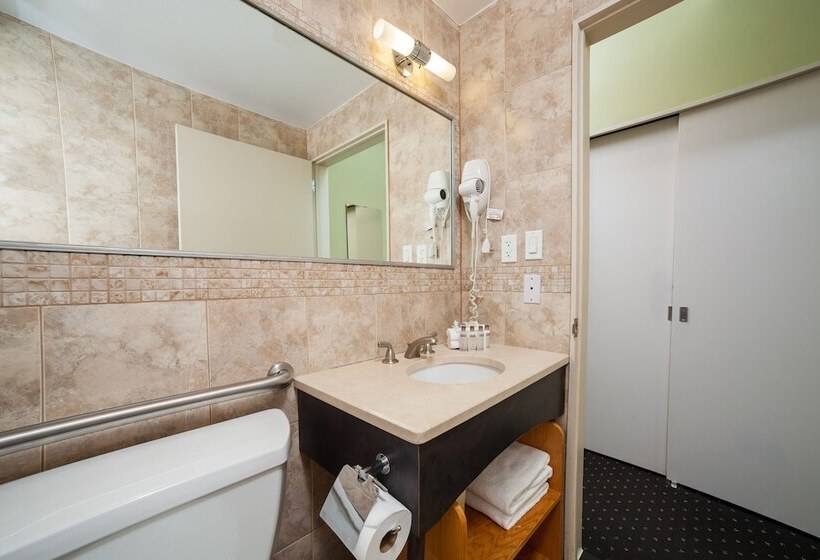 디럭스 룸 도시 전망, Mulberry