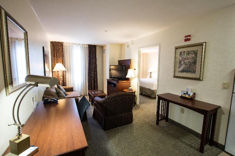 جناح سرير كينج, Staybridge Suites Austin Airport, An Ihg