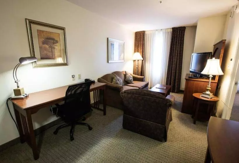 سوئیت با تخت بزرگ, Staybridge Suites Austin Airport, An Ihg