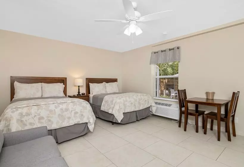 اتاق استاندارد با 2 تخت دوبل, The Fairways Inn Of Naples