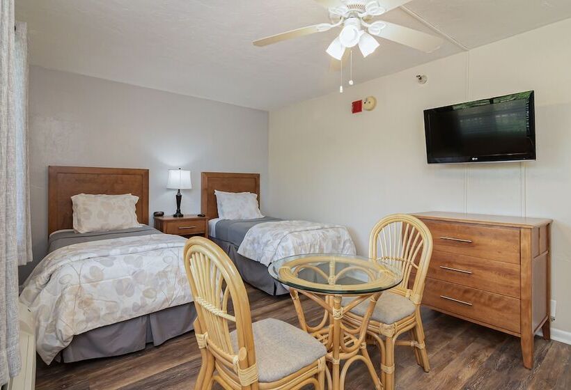 Номер Стандарт, The Fairways Inn Of Naples