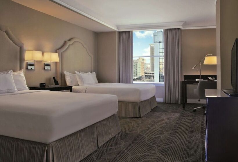 غرفة ديلوكس, The Skirvin Hilton Oklahoma City