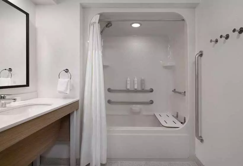 اتاق استاندارد, The Skirvin Hilton Oklahoma City