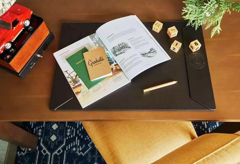 اتاق استاندارد, The Skirvin Hilton Oklahoma City