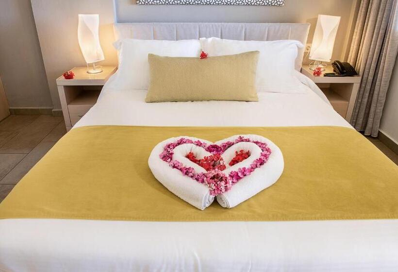 Студия Стандарт, Kavos Hotel & Suites