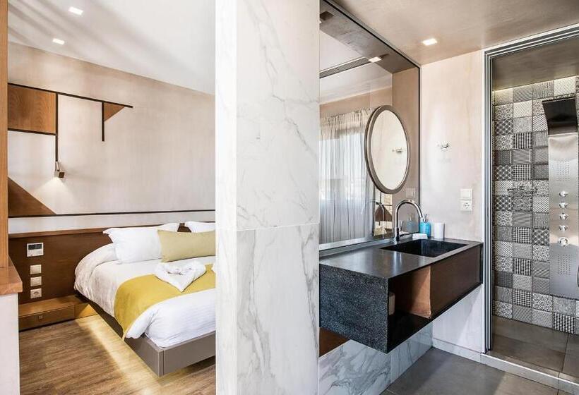 Полулюкс Вид на Море, Kavos Hotel & Suites