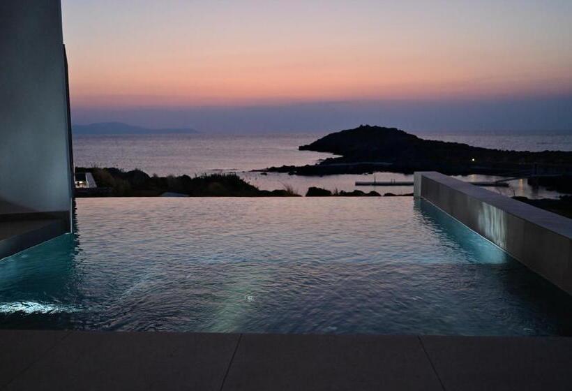 Полулюкс с Бассейном, Kavos Hotel & Suites