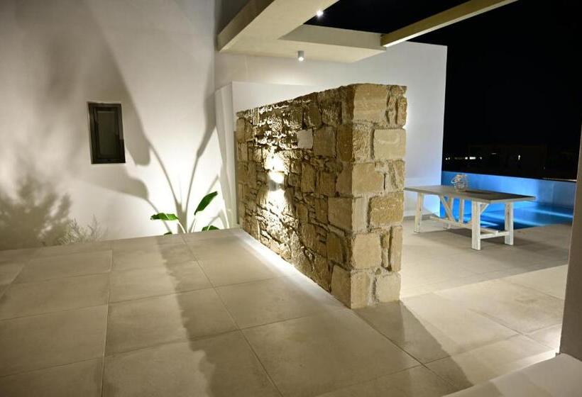 Полулюкс с Бассейном, Kavos Hotel & Suites