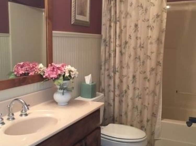 スタンダードルーム, Timber Creek Bed & Breakfast