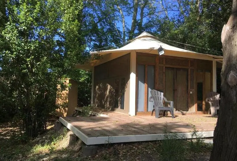 スタンダードバンガロー, Fontclaire En Provence