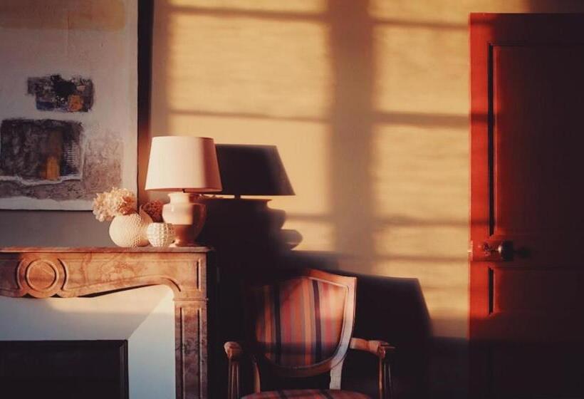 スタンダードルーム, Fontclaire En Provence