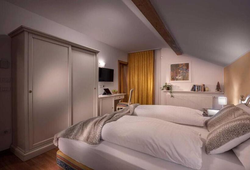 패밀리 룸, Bad Salomonsbrunn