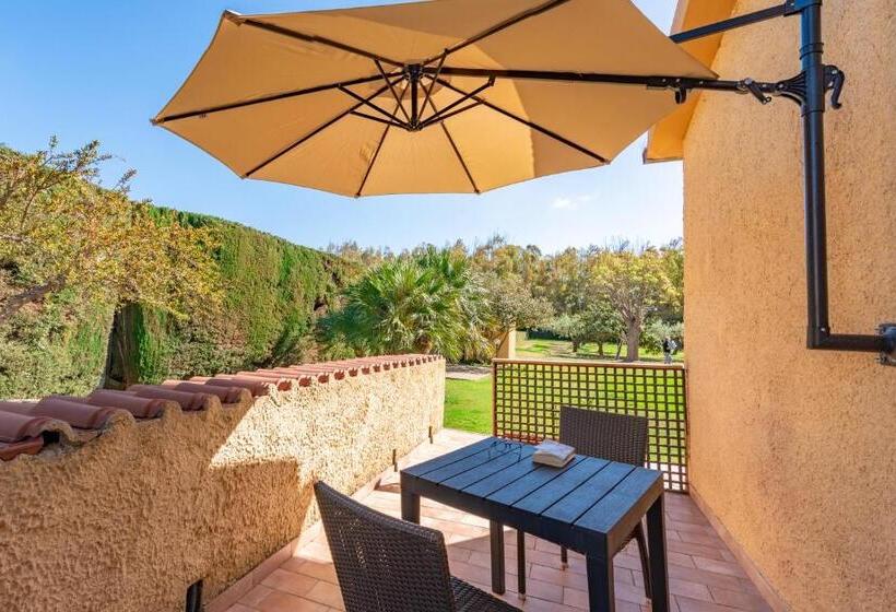 Номер Стандарт с Балконом, Bonsai B&b Alghero